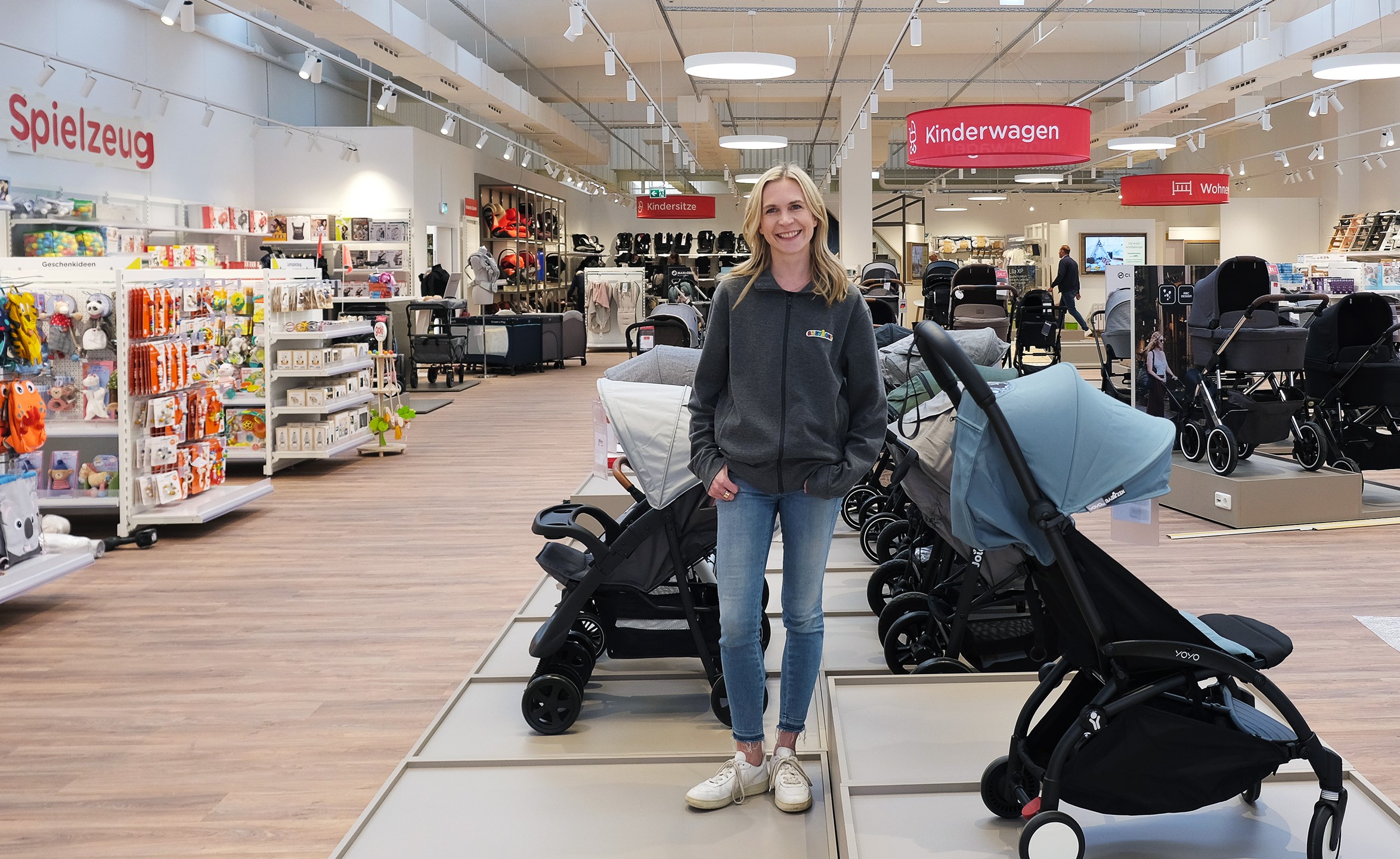 Neuer Baby-Fachmarkt eröffnet am Zollpost in Kamen