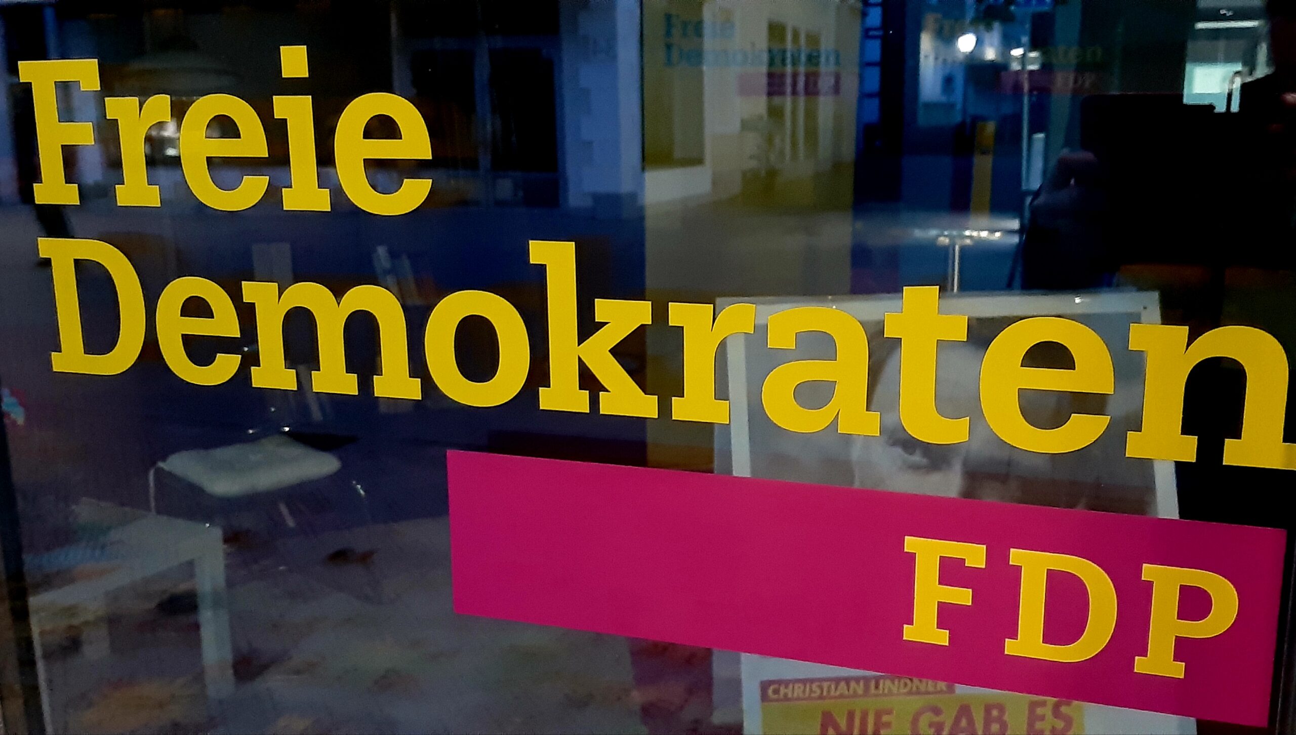 7 Tage vor der Wahl Hoffnung für die Liberalen: FDP erstmals seit 5 Monaten auch bei Forsa wieder auf 5 Prozent