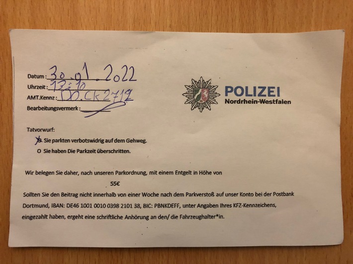 Falsche Zahlungsaufforderungen an Autos in Dortmund
