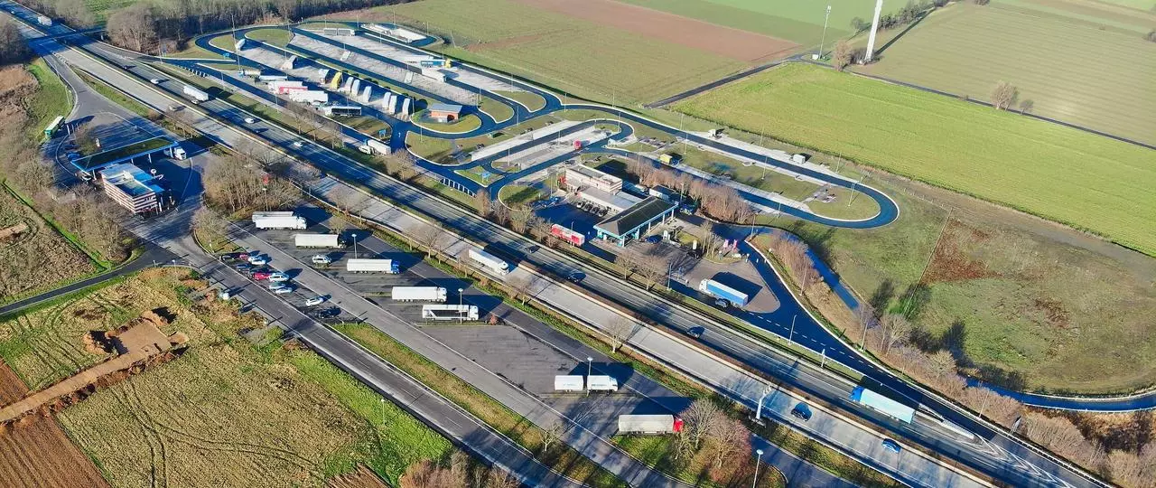 Ausbau A44-Rastplatz Haarstrang Süd bringt über 70 neue Lkw-Stellplätze