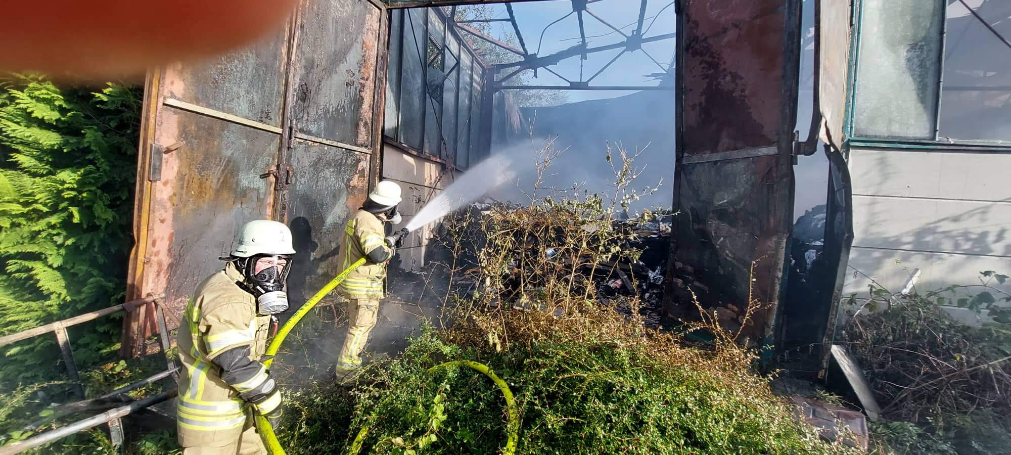 Lagerhallenbrand in Fröndenberg: Bis zu 200.000 € Sachschaden