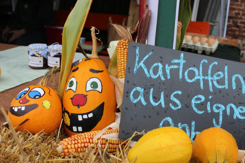 Bauernmarkt in Fröndenberg mit gut 30 Anbietern – erstmals auch mit Lastenrädern des ADFC Unna