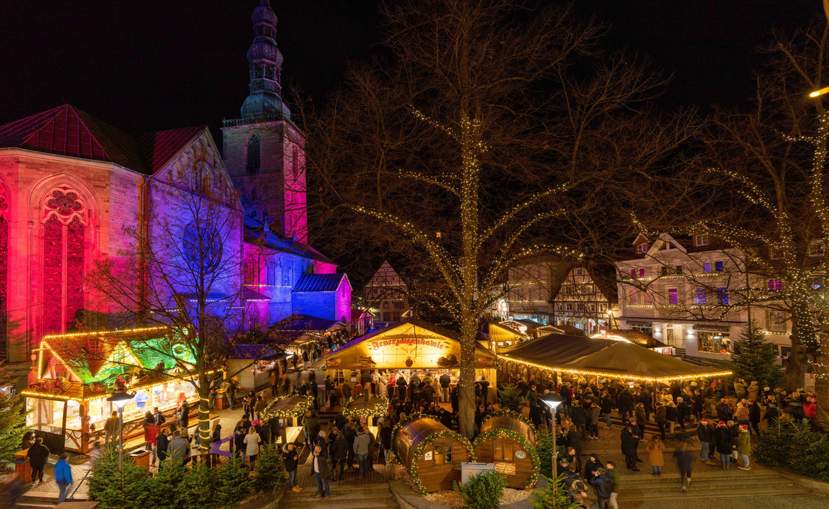 Altstadt im Sternenglanz: Erstes Wochenende des Soester Weihnachtsmarktes