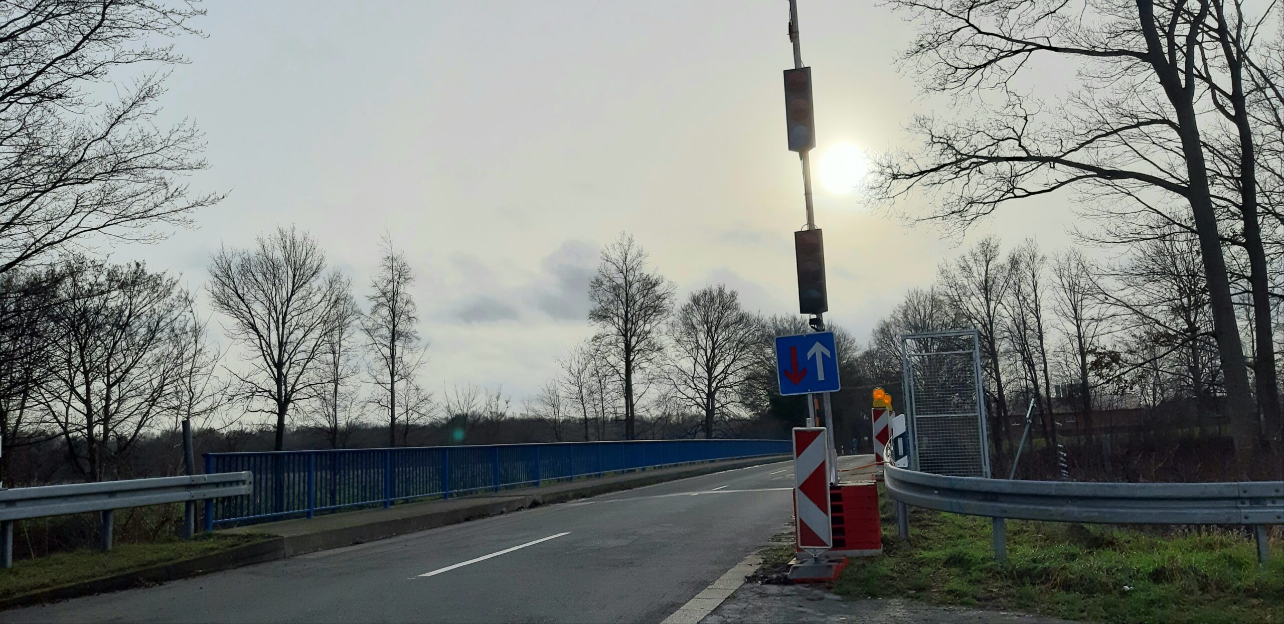 Unna, Fröndenberg, Werne: 3 Autobahnbrücken einspurig, beampelt und nur noch bis 40 Tonnen