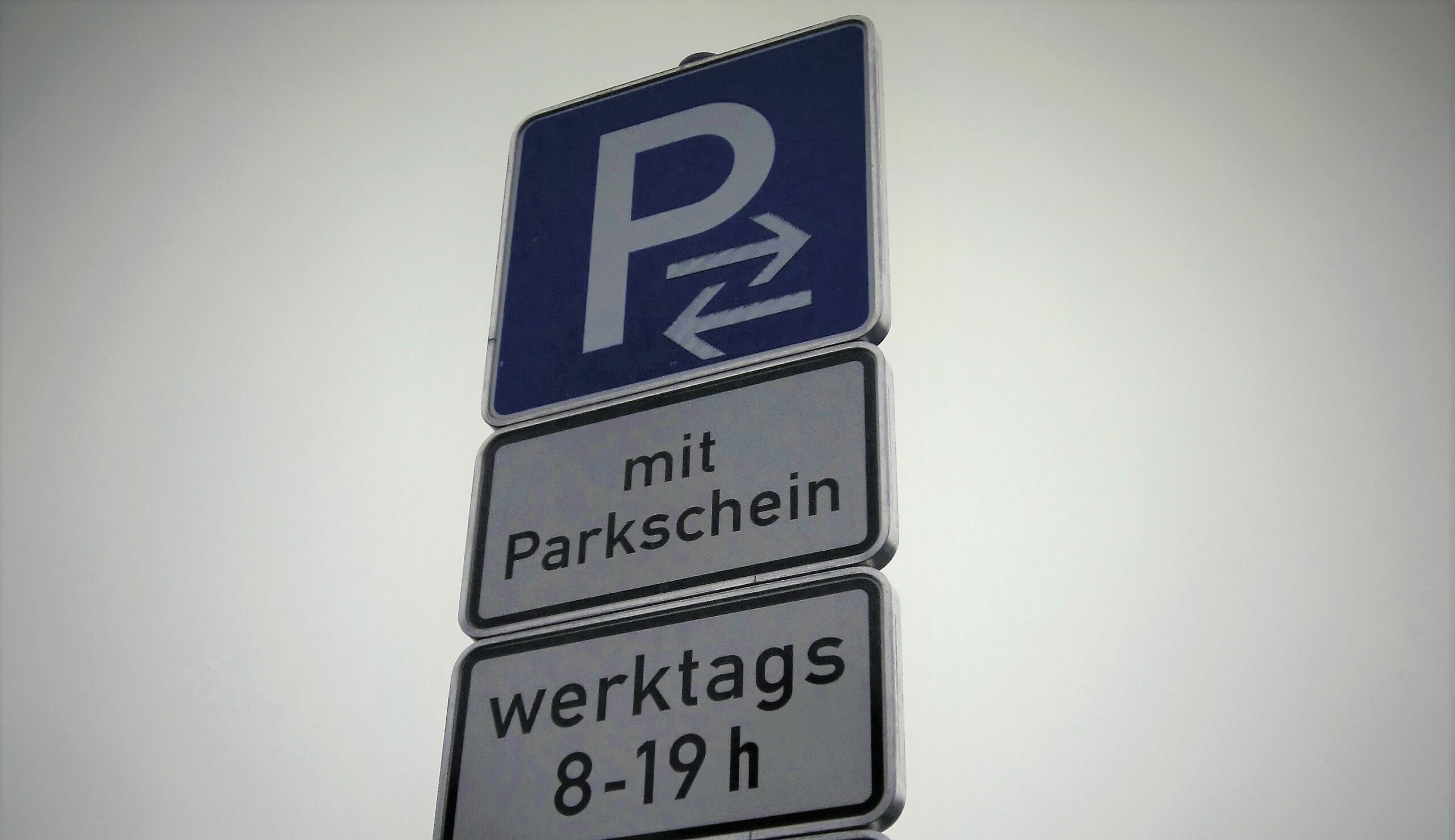 Parken in Dortmund wird nach 30 Jahren teurer – Steuerung in Parkhäuser, Busse und Bahnen
