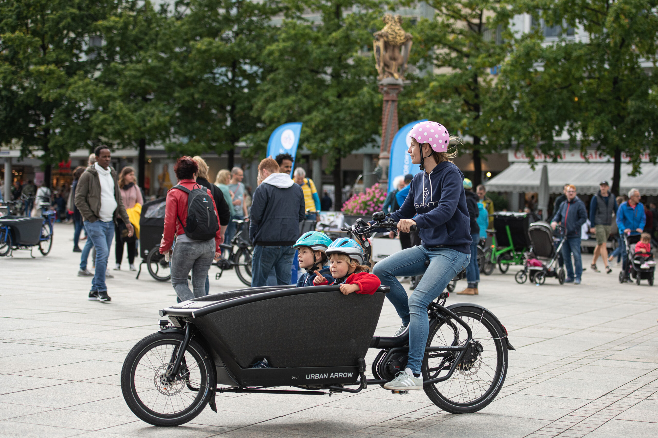 „Ideal für Weg zur Kita, Einkauf, Ausflug“: Cargobike Roadshow kommt am Muttertag nach Kamen