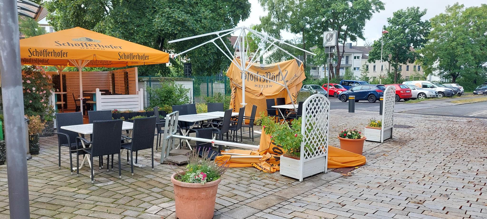 Auf Unwetter am Nachmittag folgt Starkregen in der Nacht: Vollalarm in Dortmund – Sturmböen in Fröndenberg