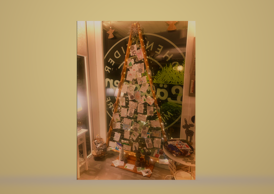 Weihnachtswunschbaum für Fröndenberger Senioren: Enttäuscht von Bürgermeisterin Müller (SPD) – Das sagt die Stadt dazu