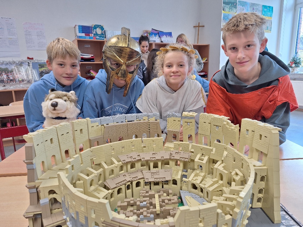 Blaukraut bleibt Blaukraut ist Rotkohl: Volles Haus bei Offener Tür des Marien-Gymnasiums Werl Blaukraut bleibt Blaukraut ist Rotkohl: Volles Haus bei Offener Tür des Marien-Gymnasiums Werl